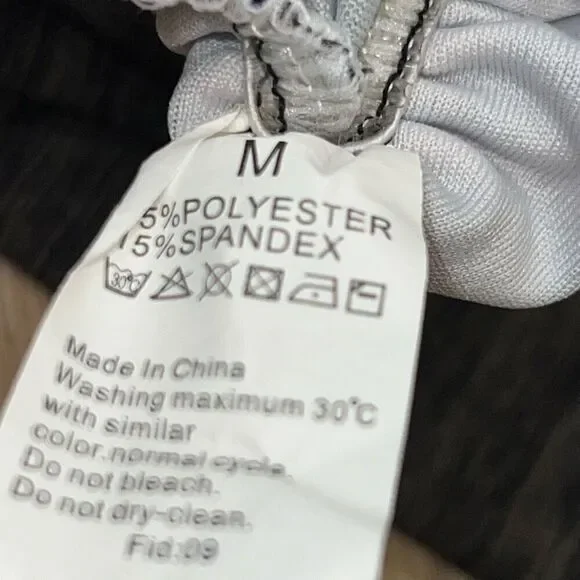 6 Piece Scrunch Butt Workout Lot: Honeycomb, Cheetah XS-Small, Shorts & Leggings - Picture 10 of 11